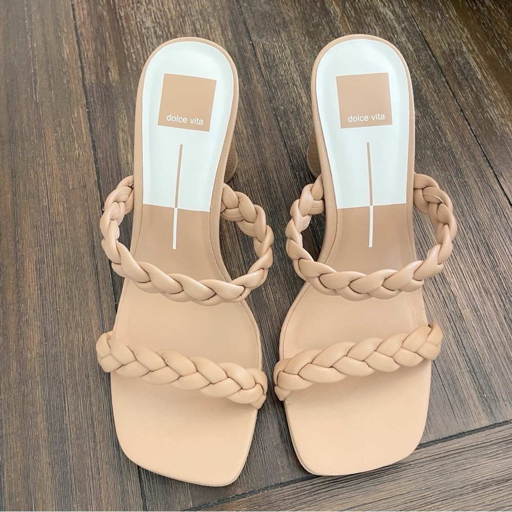 New Dolce Vita Nairi Braided Strappy Block Heel Sandal in Cafe Stella Neutral - Picture 2 of 8